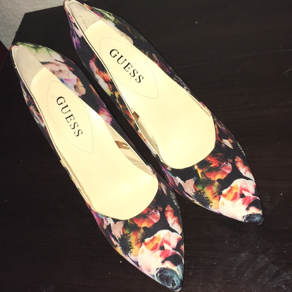 Flowered heels